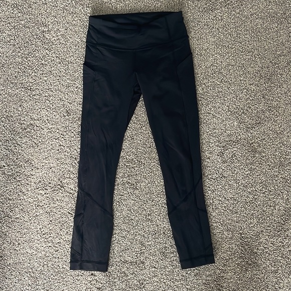 Lululemon Leggings Size 2 - Picture 2 of 4